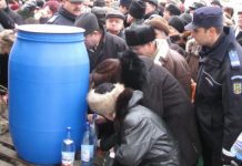 Jandarmii iau cu asalt lăcașele de cult din Gorj