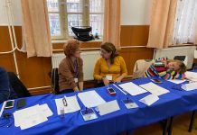 Târgu Jiu: Iși face somnul de frumusețe în secția de votare