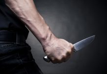 Bărbat înjunghiat pe o stradă din Rovinari